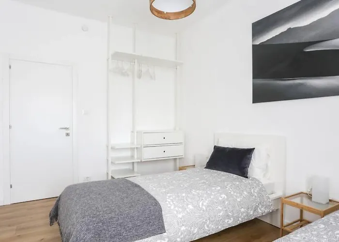 Tommy's Flat Apartman