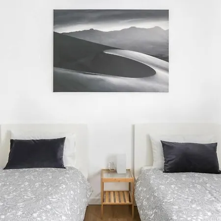 Tommy's Flat מסטרה