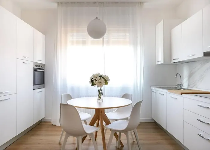 Tommy's Flat דירה *